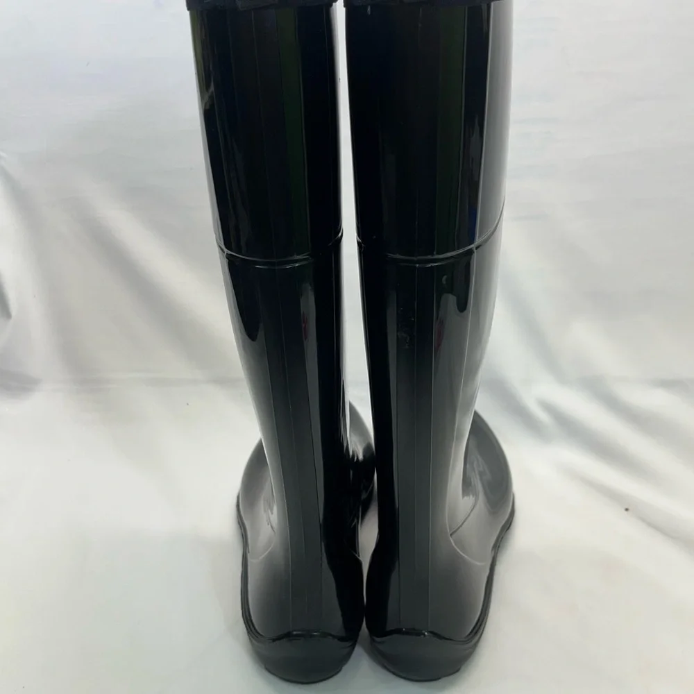 Kamik Rain Boots glossy  Women’s SZ 8 Black like new